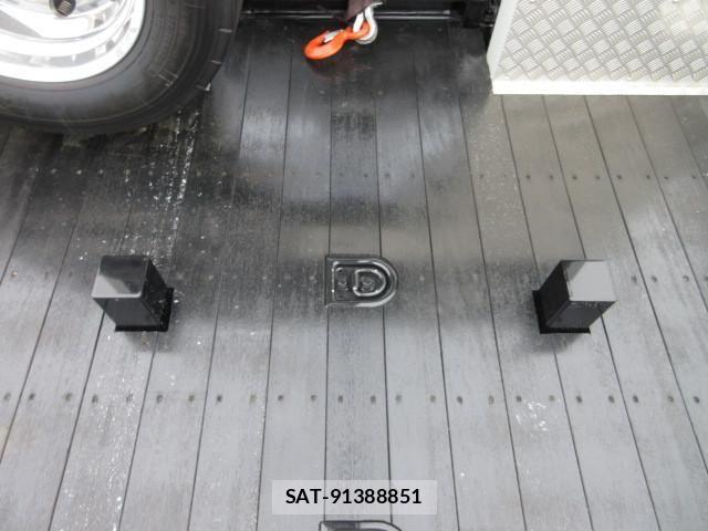 Mitsubishi GREAT 2026-03 8231980-10
