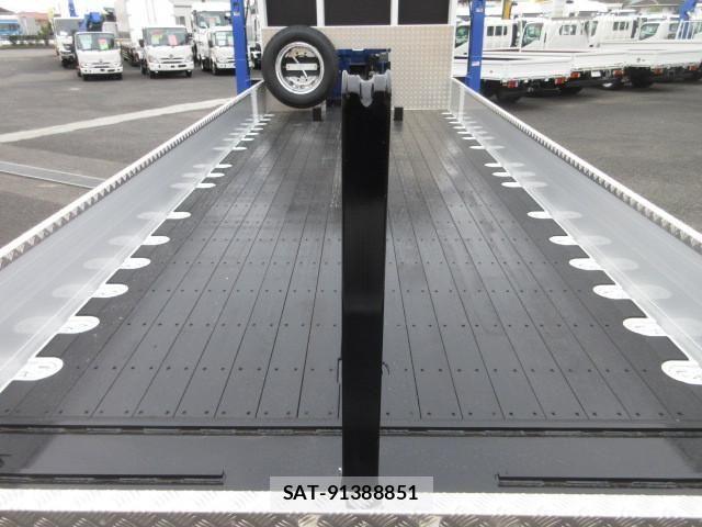Mitsubishi GREAT 2026-03 8231980-7