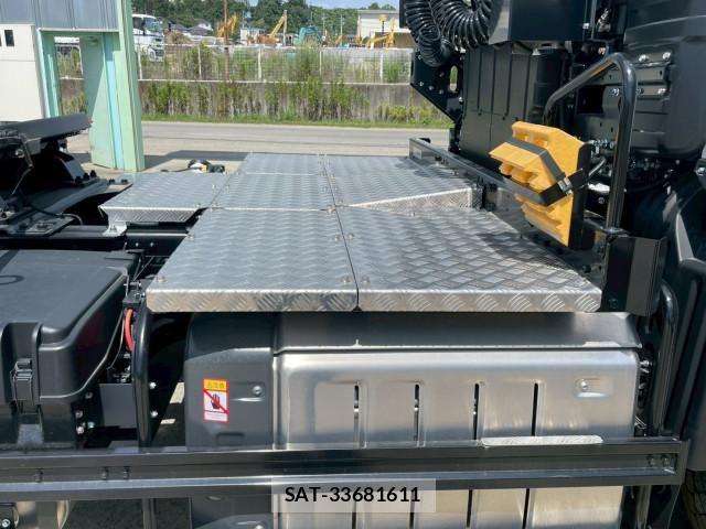Mitsubishi GREAT 2026-01 8231987-13