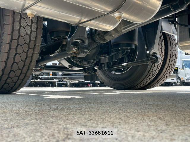 Mitsubishi GREAT 2026-01 8231987-17