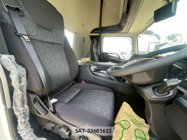 Mitsubishi GREAT 2026-01 8231987-22