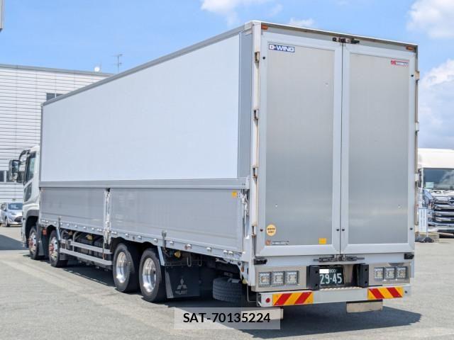 Mitsubishi GREAT 2021-04 8231999-2