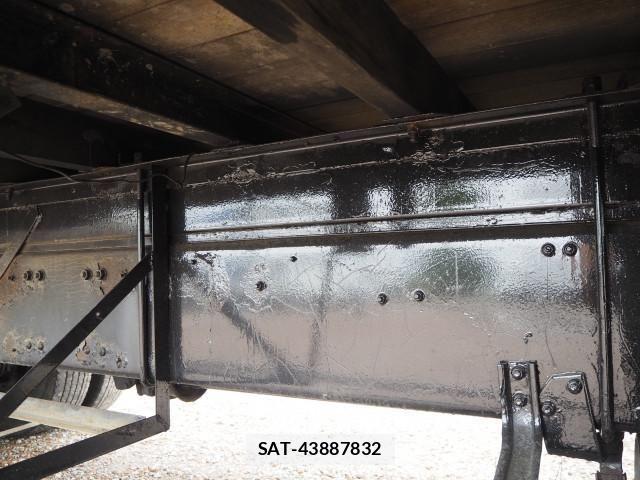 Mitsubishi GREAT 2004-03 8232003-15