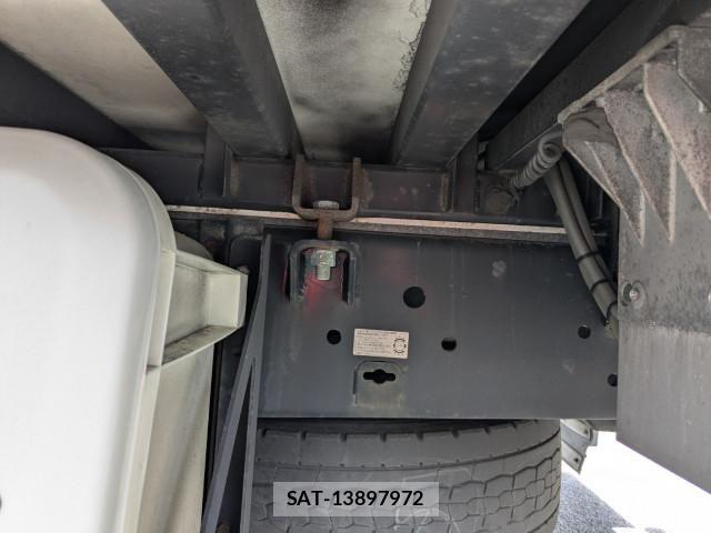 Mitsubishi GREAT 2022-07 8231985-9