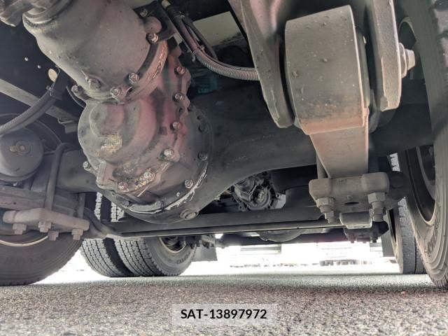 Mitsubishi GREAT 2022-07 8231985-11