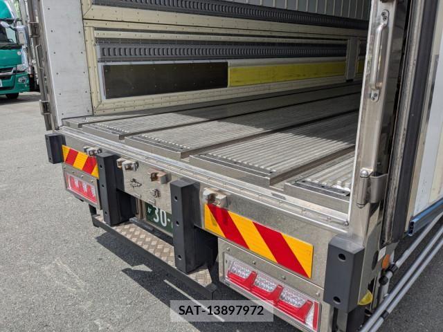 Mitsubishi GREAT 2022-07 8231985-16