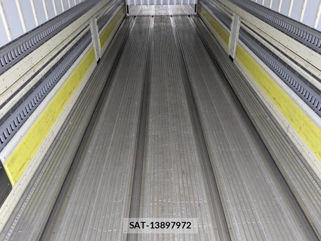 Mitsubishi GREAT 2022-07 8231985-18