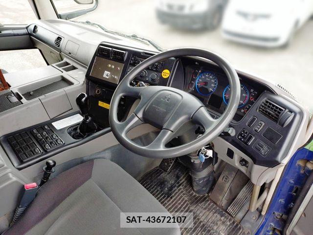 Mitsubishi GREAT 2016-02 8246855-12