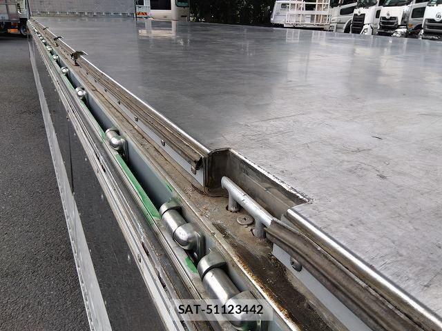 Mitsubishi GREAT 2016-05 8246856-11