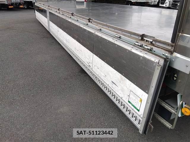 Mitsubishi GREAT 2016-05 8246856-12