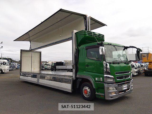 Mitsubishi GREAT 2016-05 8246856-6