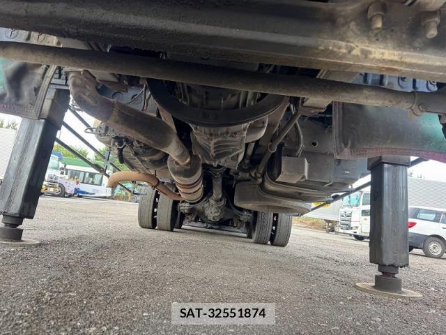Mitsubishi GREAT 2016-02 8246854-22