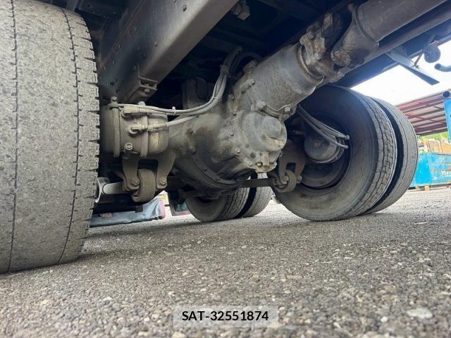 Mitsubishi GREAT 2016-02 8246854-23