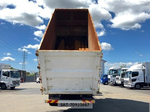 Mitsubishi GREAT 2024-08 8246852-8