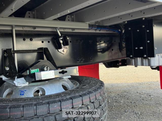Mitsubishi GREAT 2026-04 8246851-12