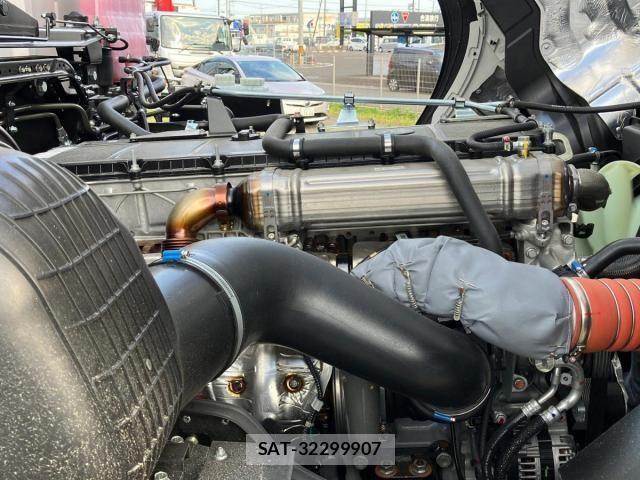 Mitsubishi GREAT 2026-04 8246851-16