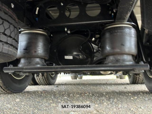 Mitsubishi GREAT 2026-04 8246850-14