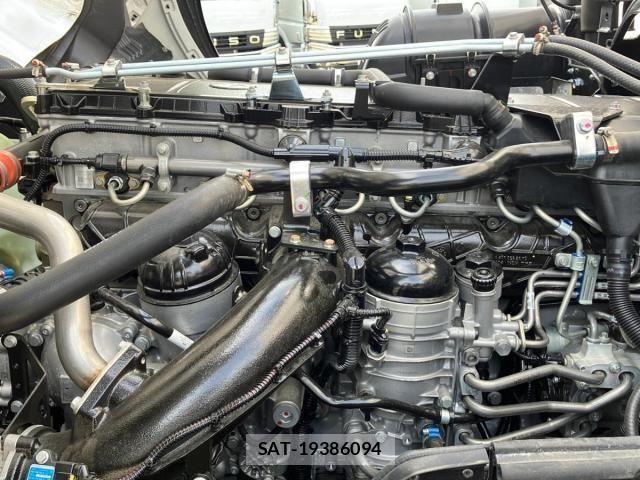 Mitsubishi GREAT 2026-04 8246850-15