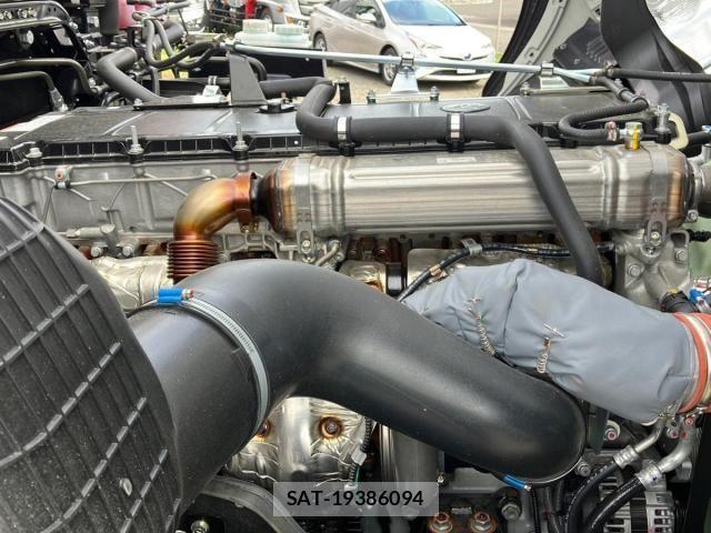 Mitsubishi GREAT 2026-04 8246850-16