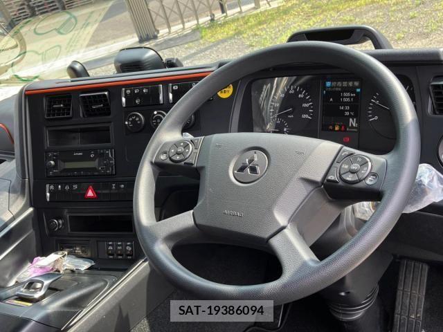 Mitsubishi GREAT 2026-04 8246850-19