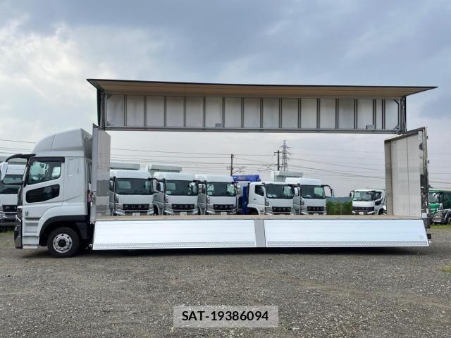Mitsubishi GREAT 2026-04 8246850-4