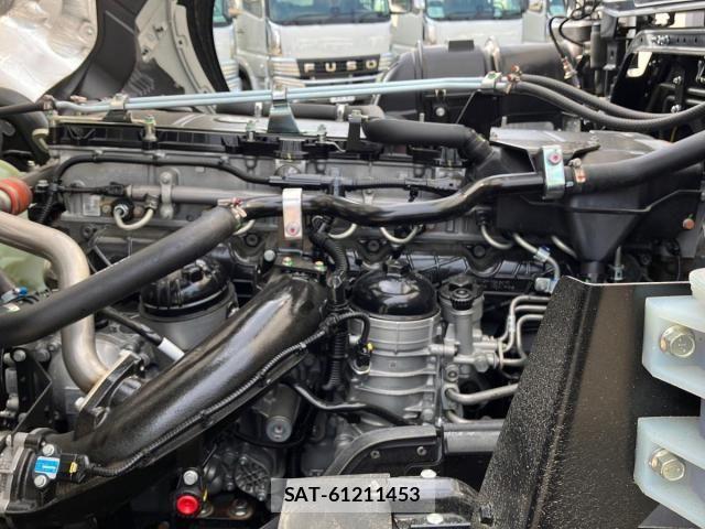 Mitsubishi GREAT 2026-04 8246849-15
