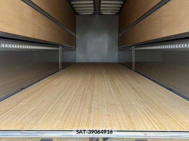 Mitsubishi GREAT 2026-04 8246848-9