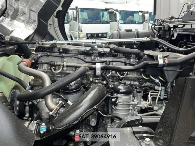 Mitsubishi GREAT 2026-04 8246848-15