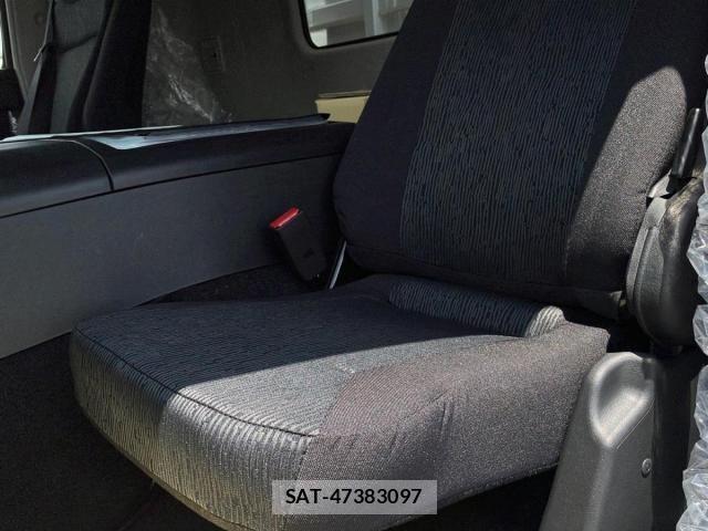 Mitsubishi GREAT 2026-04 8246853-18