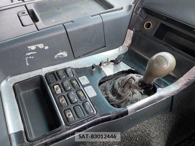 Mitsubishi GREAT 1996-09 8317427-5