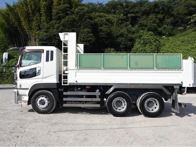 Mitsubishi GREAT 2012-05 8311156-11