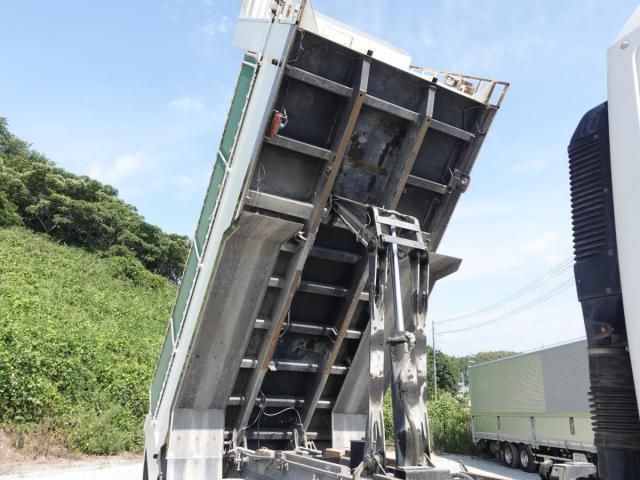 Mitsubishi GREAT 2012-05 8311156-16