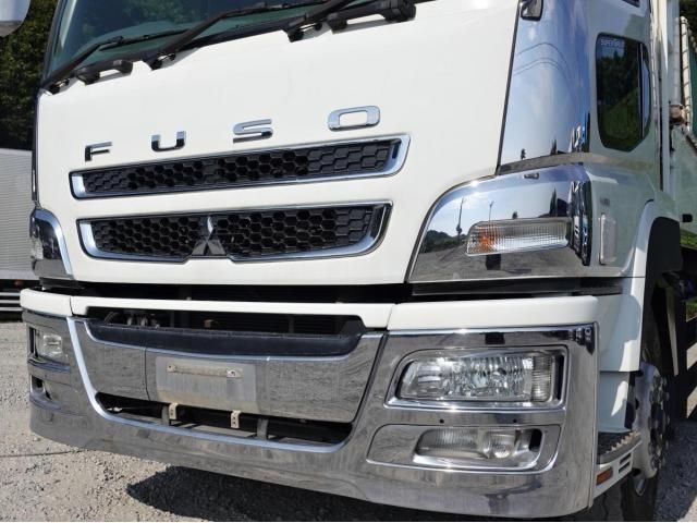 Mitsubishi GREAT 2012-05 8311156-3