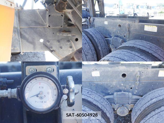 Mitsubishi GREAT 2015-08 8317426-10