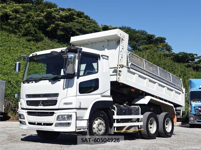 Mitsubishi GREAT 2015-08 8317426-17