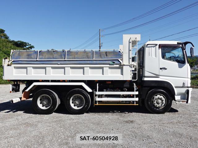 Mitsubishi GREAT 2015-08 8317426-3
