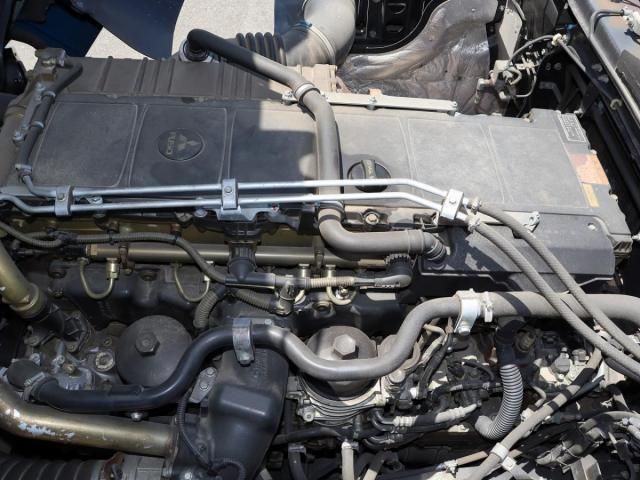 Mitsubishi GREAT 2016-04 8311154-22