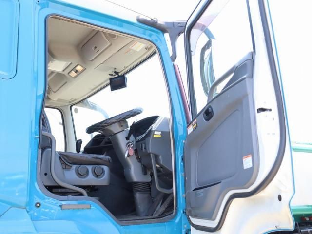 Mitsubishi GREAT 2016-04 8311154-27