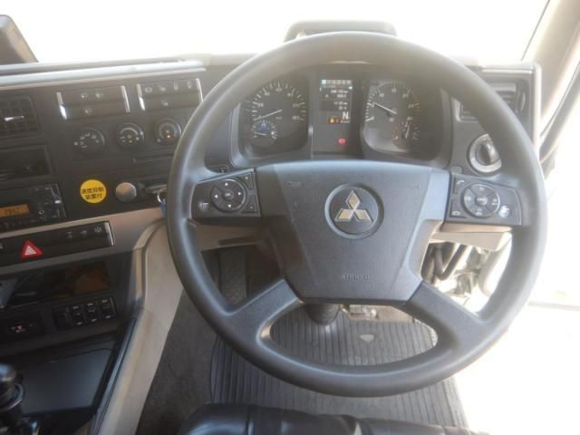 Mitsubishi GREAT 2019-04 8311153-9