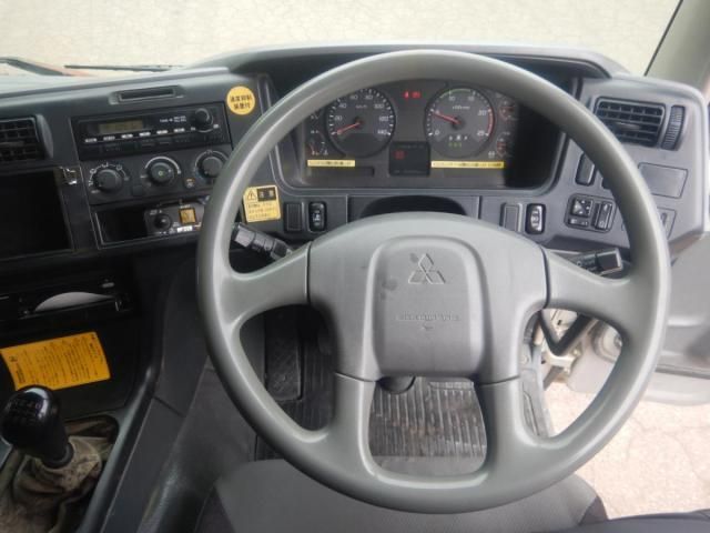 Mitsubishi GREAT 2013-08 8311155-9