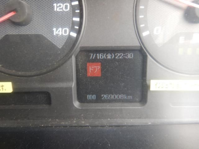 Mitsubishi GREAT 2013-08 8311155-10