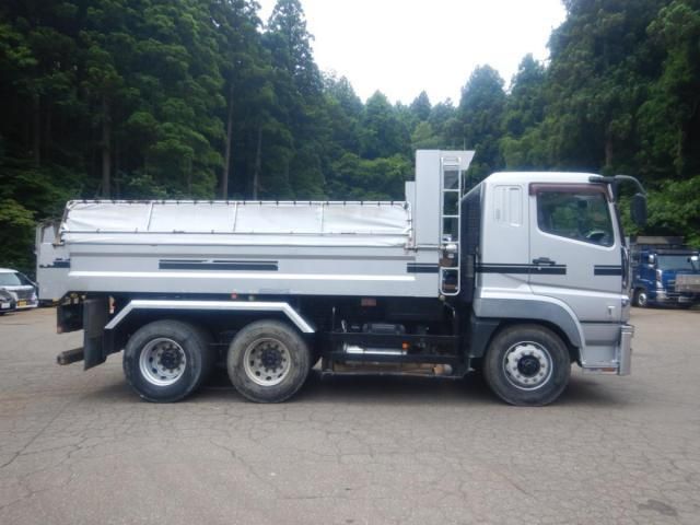 Mitsubishi GREAT 2013-08 8311155-7