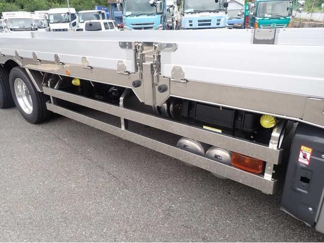Mitsubishi GREAT 2026-04 8311152-14