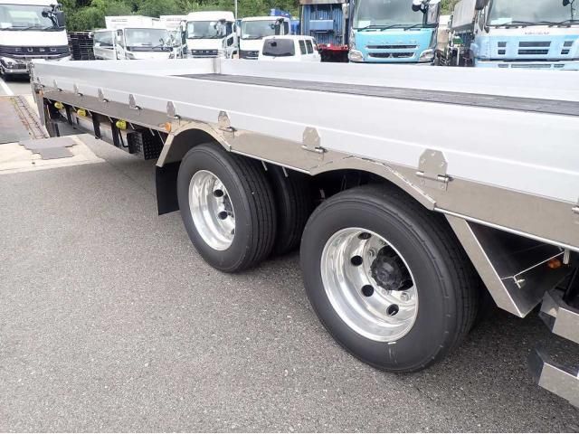 Mitsubishi GREAT 2026-04 8311152-15