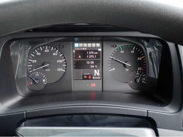 Mitsubishi GREAT 2026-04 8311152-18