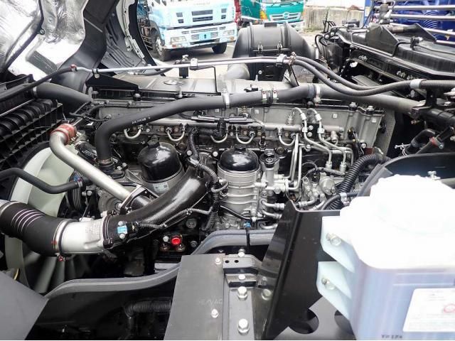 Mitsubishi GREAT 2026-04 8311152-25
