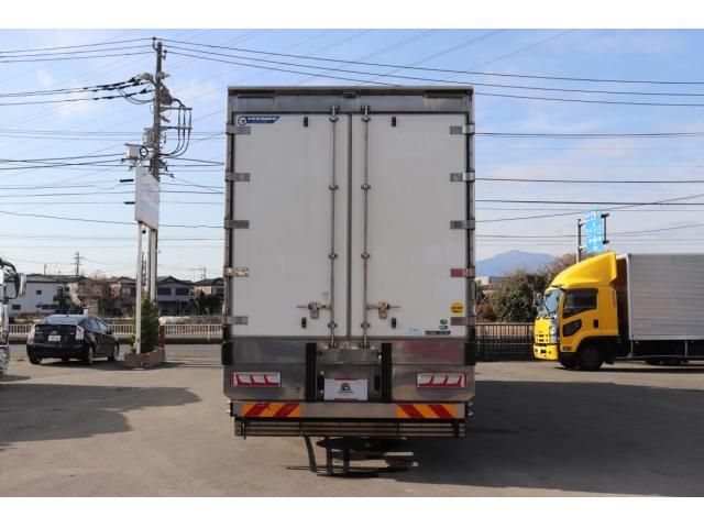 Mitsubishi GREAT 2020-08 8332061-4