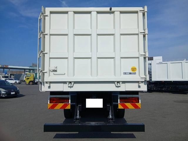 Mitsubishi GREAT 2026-05 8332035-21