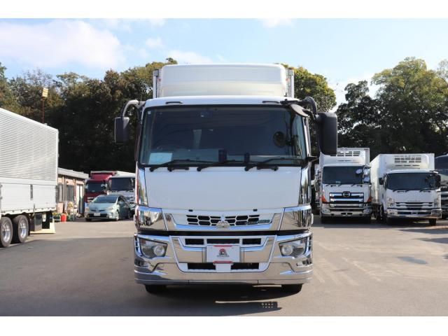 Mitsubishi GREAT 2017-10 8332057-1