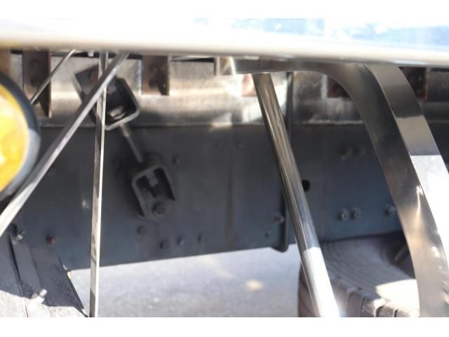 Mitsubishi GREAT 2017-10 8332057-28